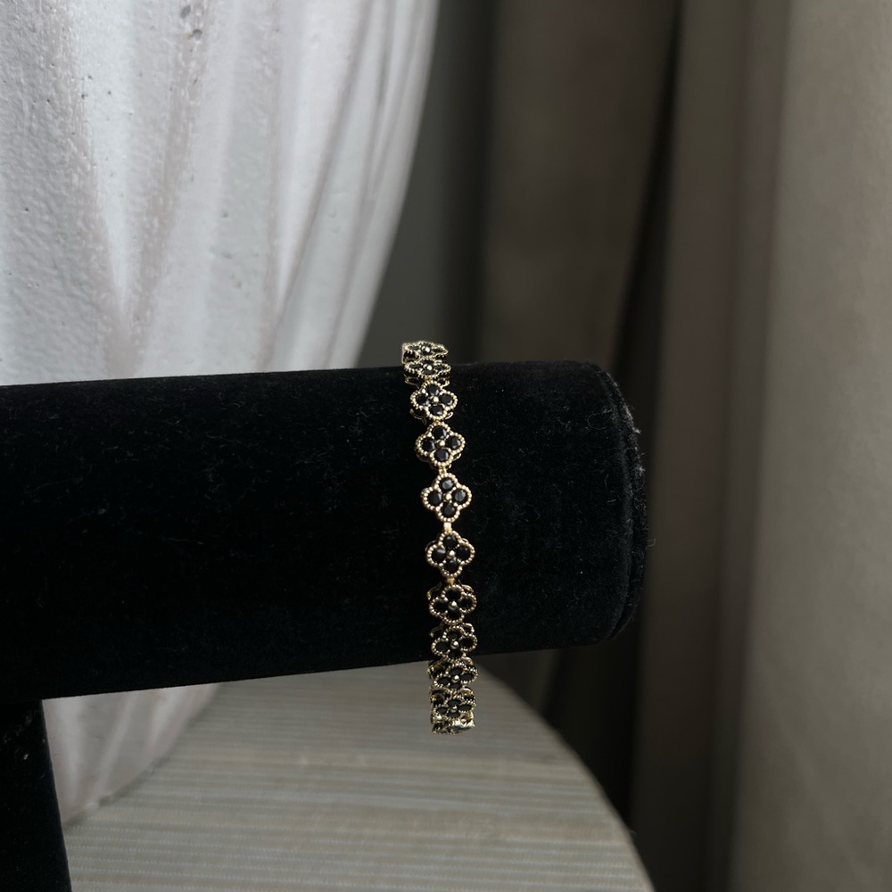 Mini Gold and black clover Bracelet